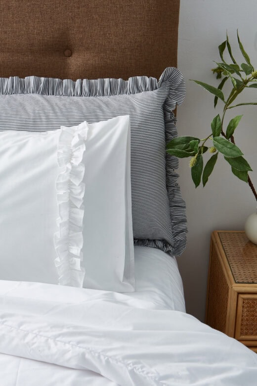 Ruffle Detail Pillowcases - 100% Cotton White 7 Ruffle Detail Pillowcases - 100% Cotton White
