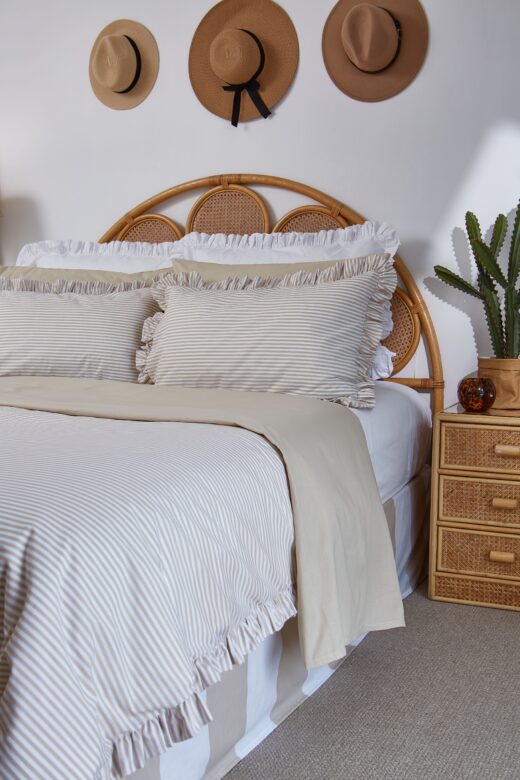 Long Beach Frilled Duvet Cover Set