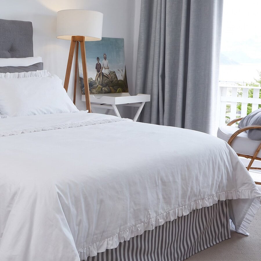 White Frilled Duvet Cover Set